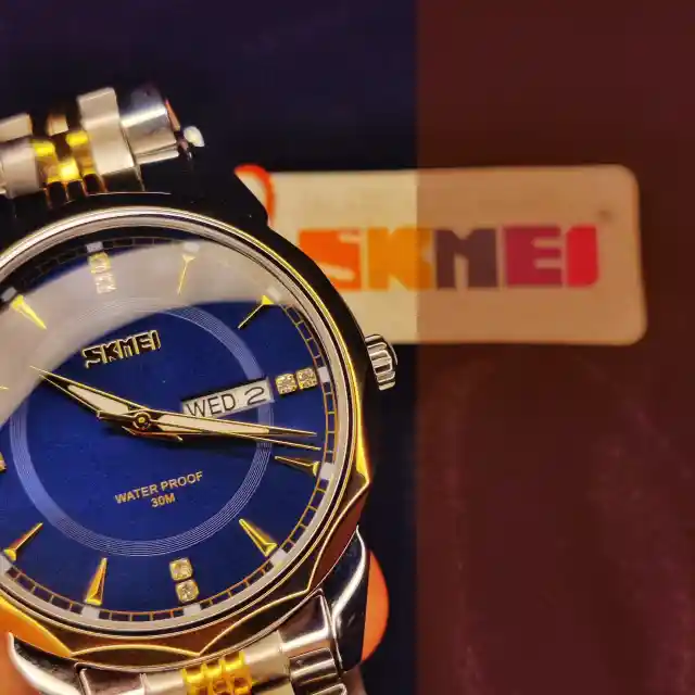 SKMEI 9268 Quartz Watch - Gold Blue - Image 2